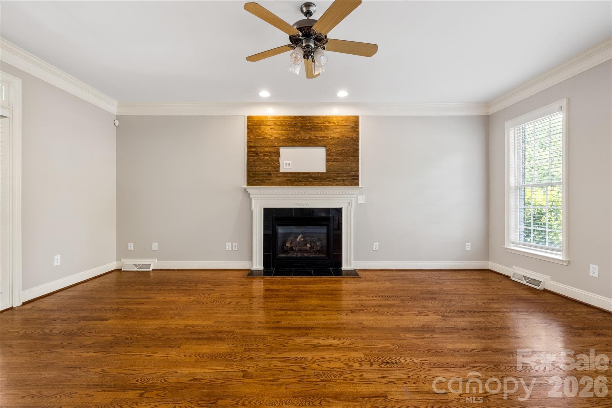 Single Family Residence at 1617 The Crossing None, Rock Hill, photo 8 of 49