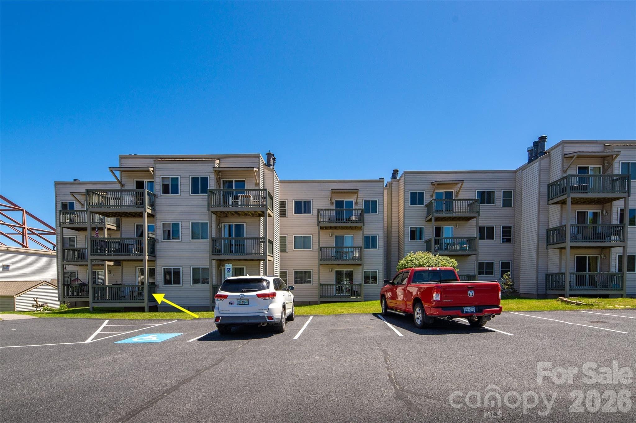 Condominium at Beech Mountain, photo 4 of 48
