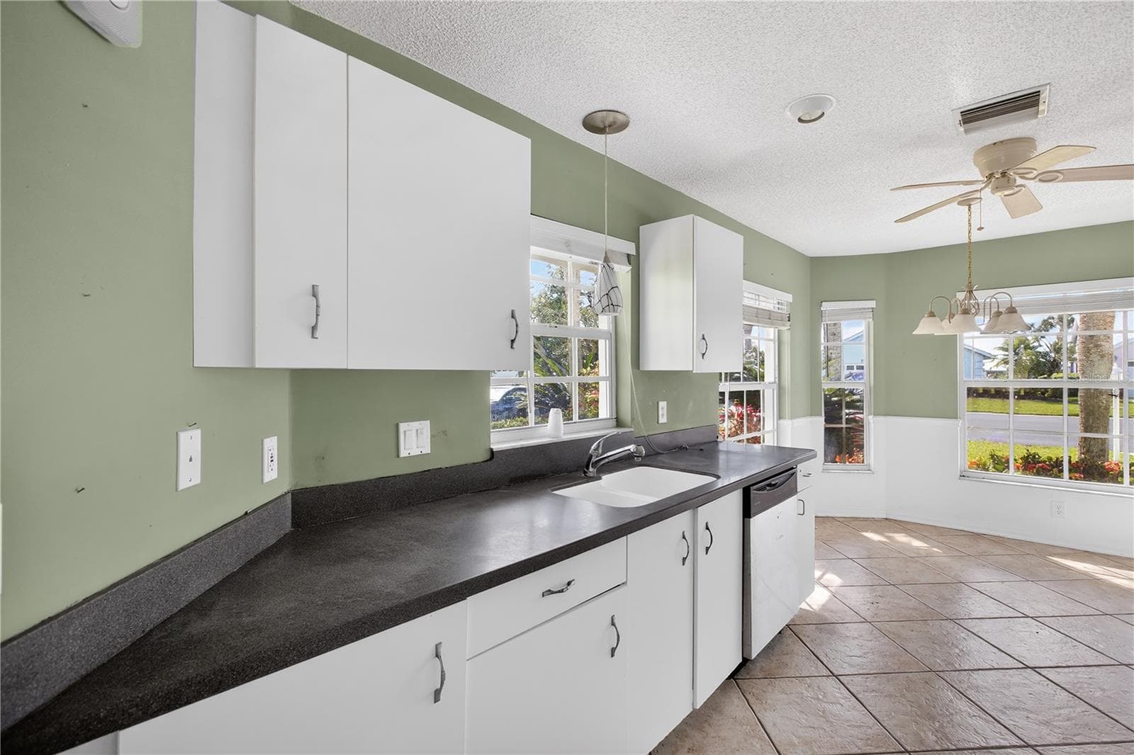 Single Family Residence at 1803 ASHLEY DR, VENICE, photo 14 of 35
