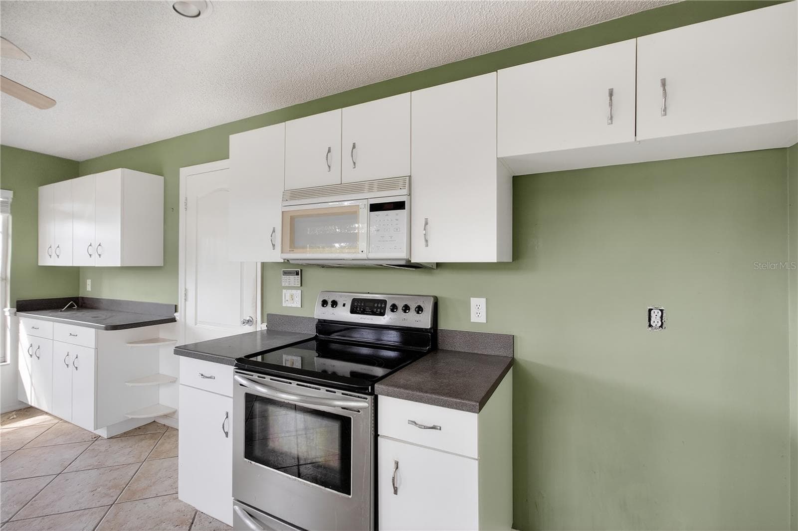 Single Family Residence at 1803 ASHLEY DR, VENICE, photo 15 of 35