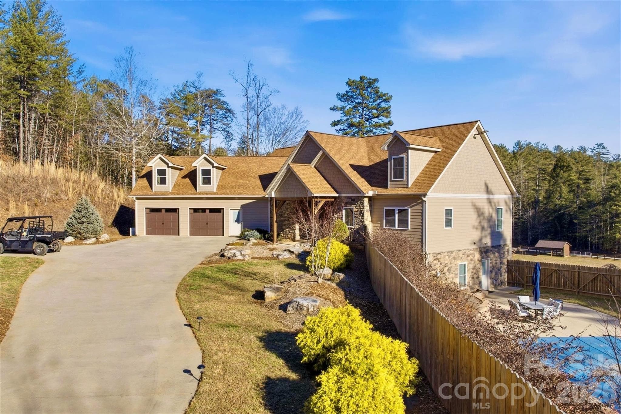 Single Family Residence at Lenoir, photo 2 of 48