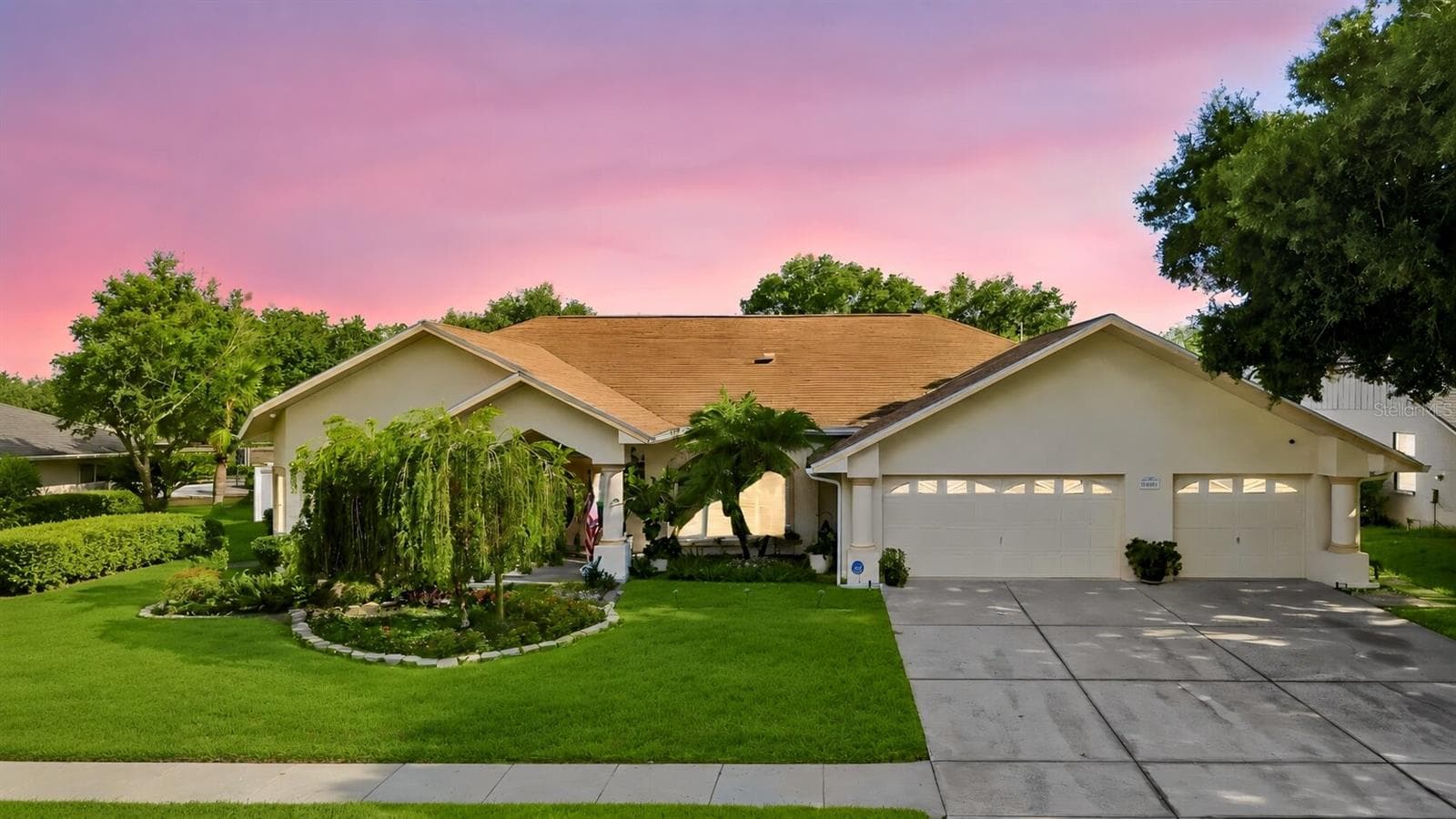 Single Family Residence at 9002 TARAWYND CT, ODESSA, photo 4 of 31