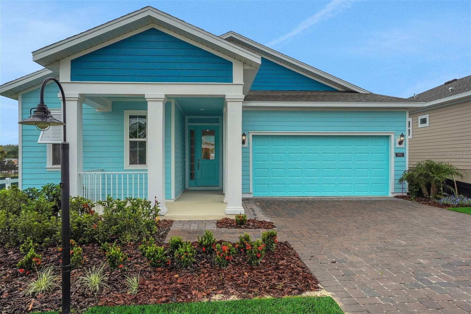 1026 FIESTA KEY CIR