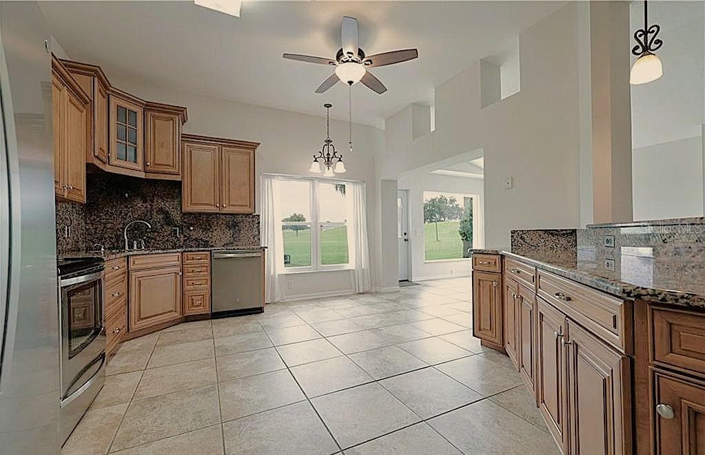 Single Family Residence at 521 W HILLWOOD PATH, BEVERLY HILLS, photo 10 of 21