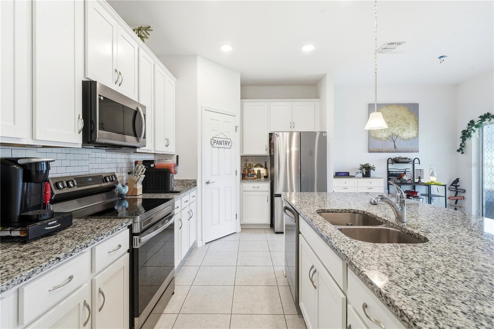 Single Family Residence at 24409 SUNNYS HALO WAY, SORRENTO, photo 8 of 42