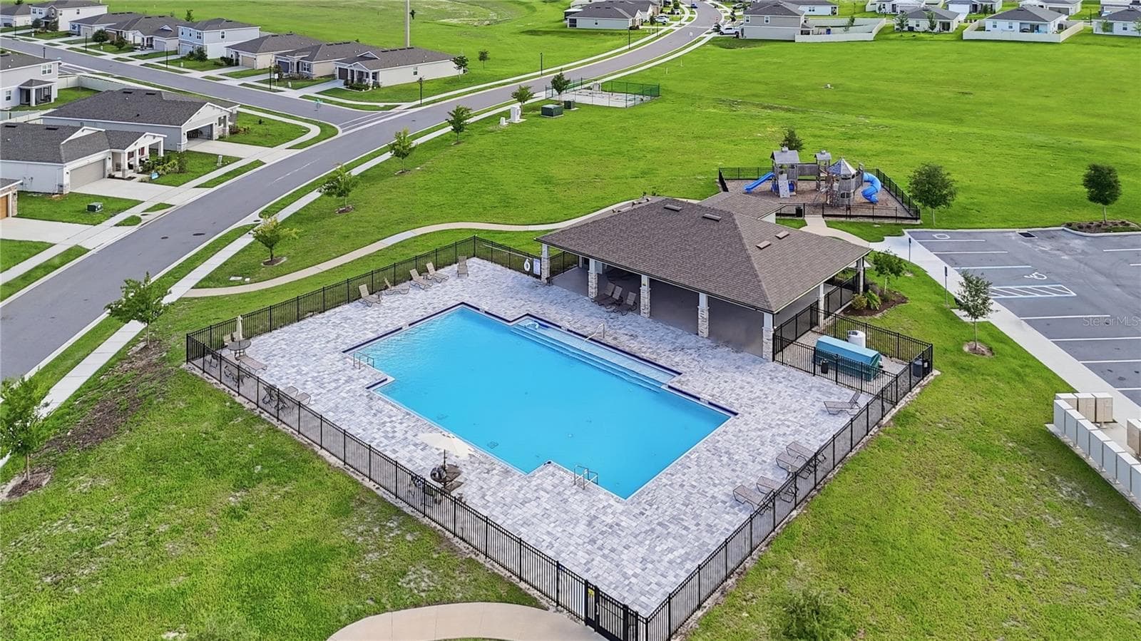 Single Family Residence at 24409 SUNNYS HALO WAY, SORRENTO, photo 35 of 42