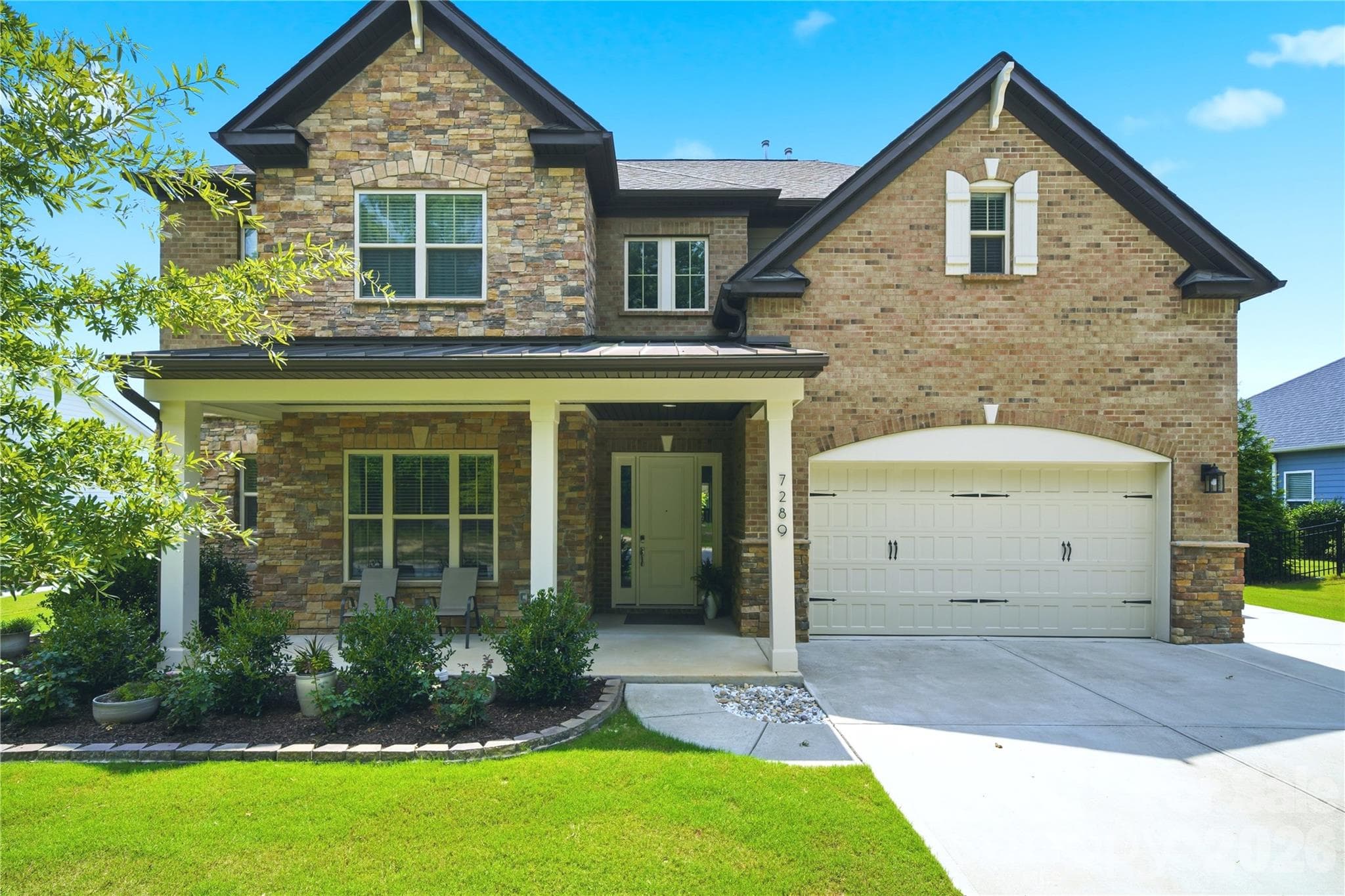 Single Family Residence at Lancaster, photo 4 of 48
