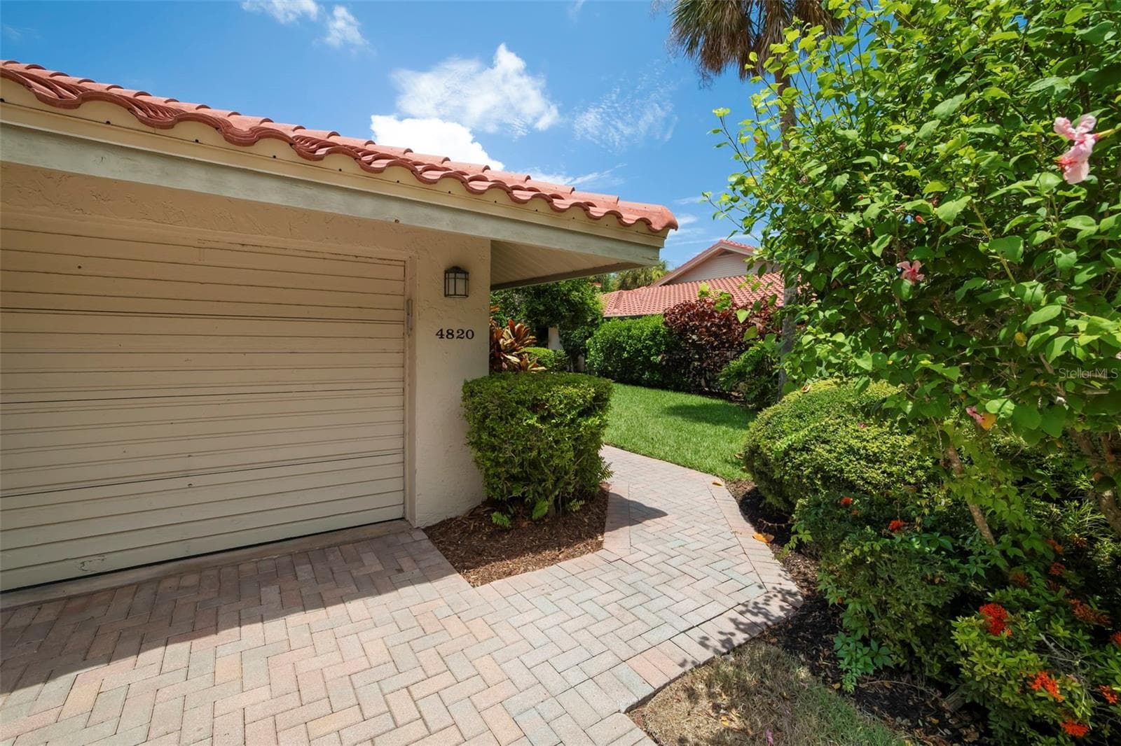 Garage - 4820 KESTRAL PARK CIR #18, SARASOTA