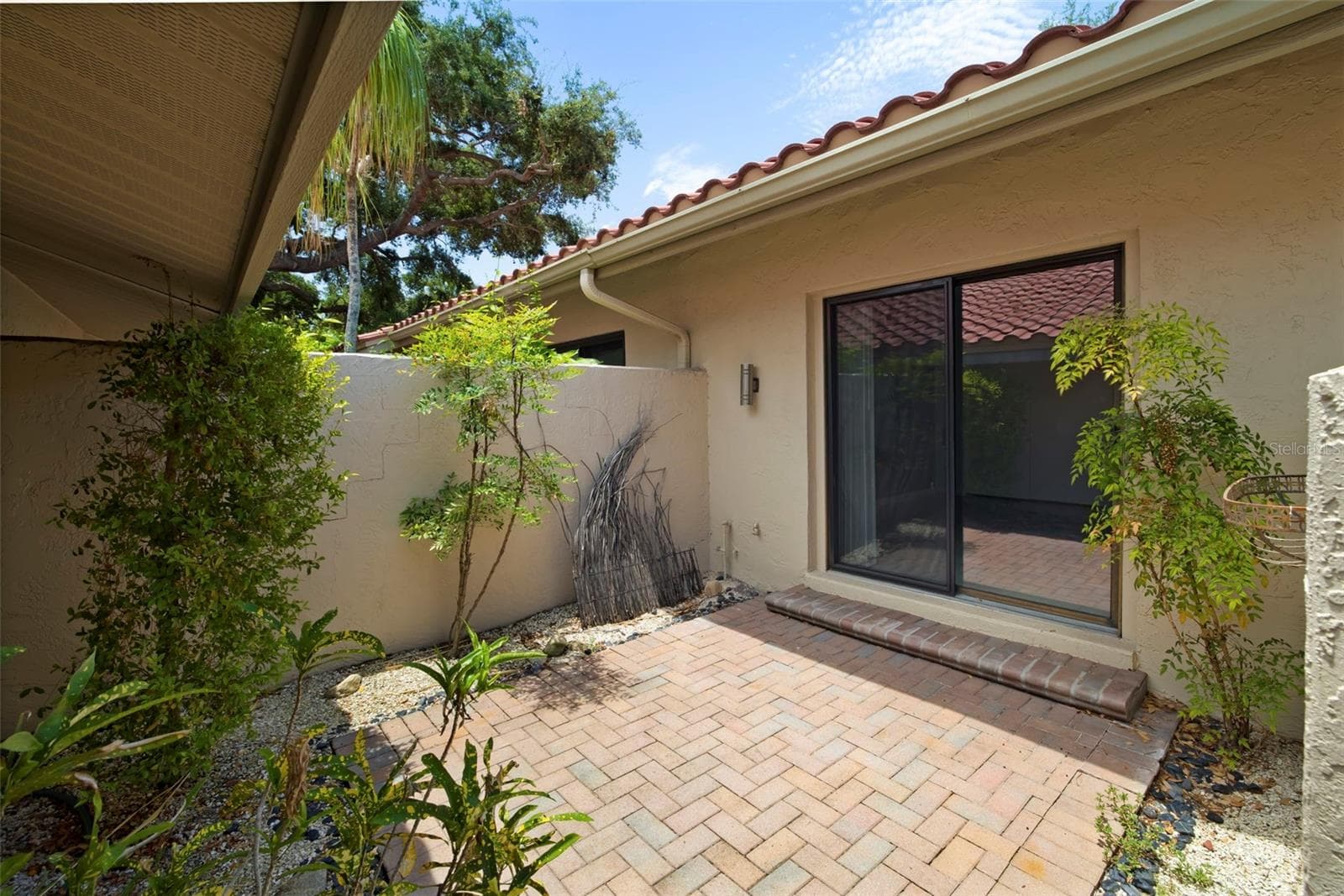 Patio off second bedroom - 4820 KESTRAL PARK CIR #18, SARASOTA