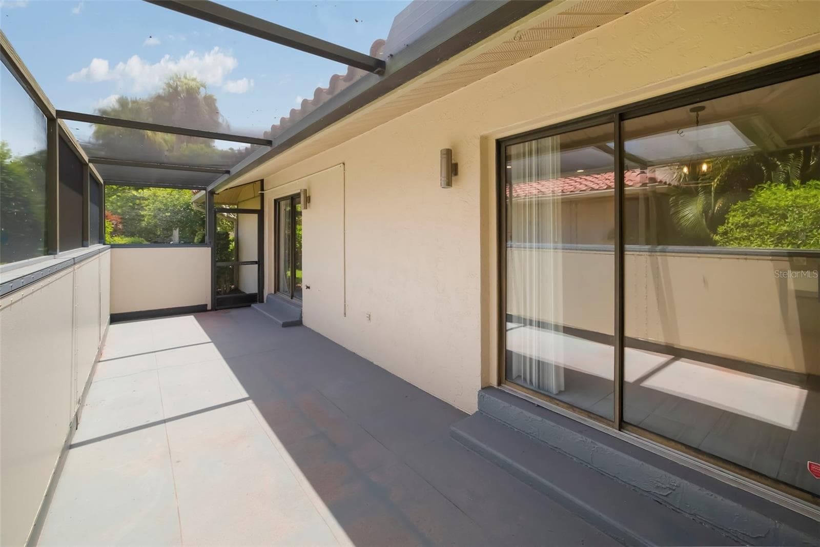 Screened in Lanai - 4820 KESTRAL PARK CIR #18, SARASOTA