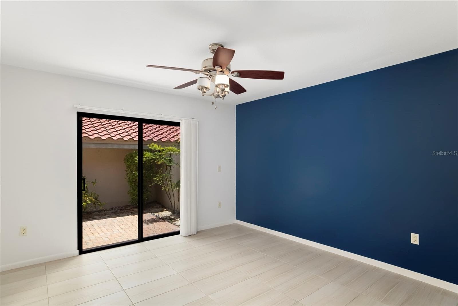 Second Bedroom - 4820 KESTRAL PARK CIR #18, SARASOTA