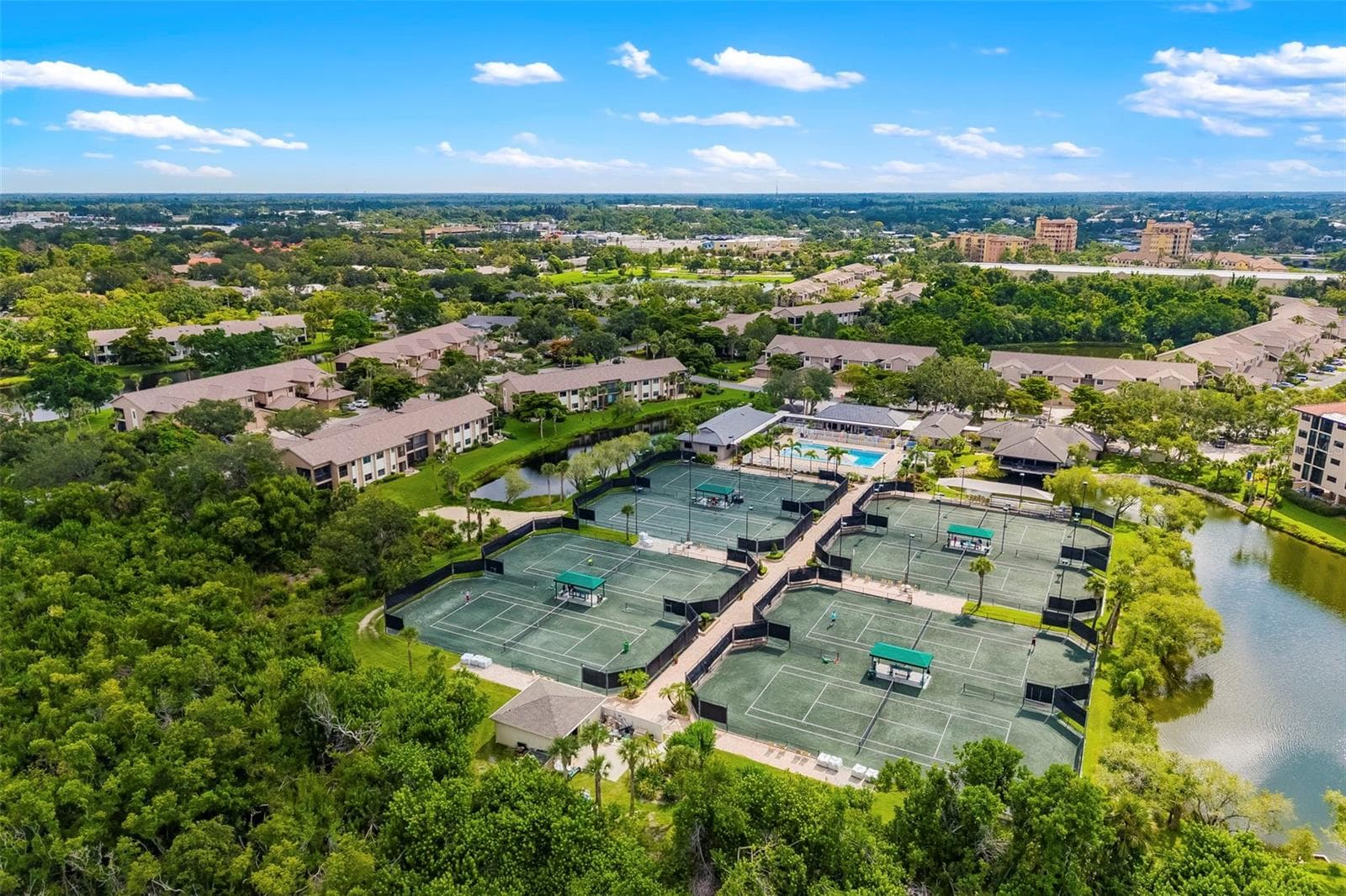 The Landings Racquet Tennis Courts - 4820 KESTRAL PARK CIR #18, SARASOTA