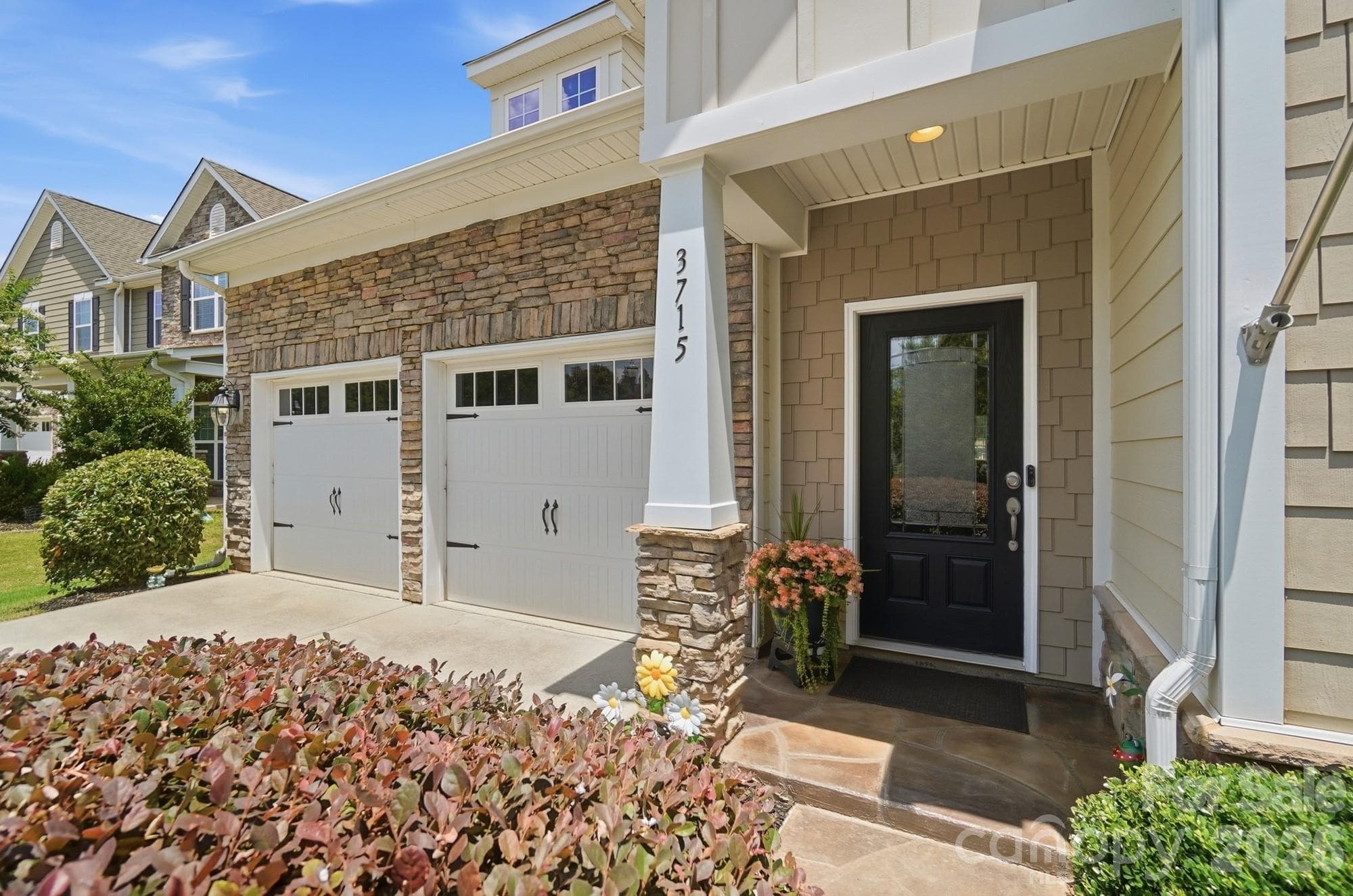 Single Family Residence at 3715 Franklin Meadows Drive, Matthews, photo 2 of 22