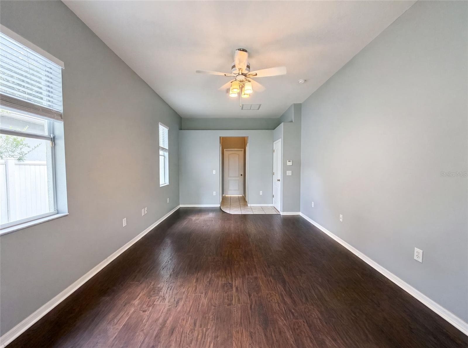 Single Family Residence at 222 TAYLOR BAY LN, BRANDON, photo 16 of 21