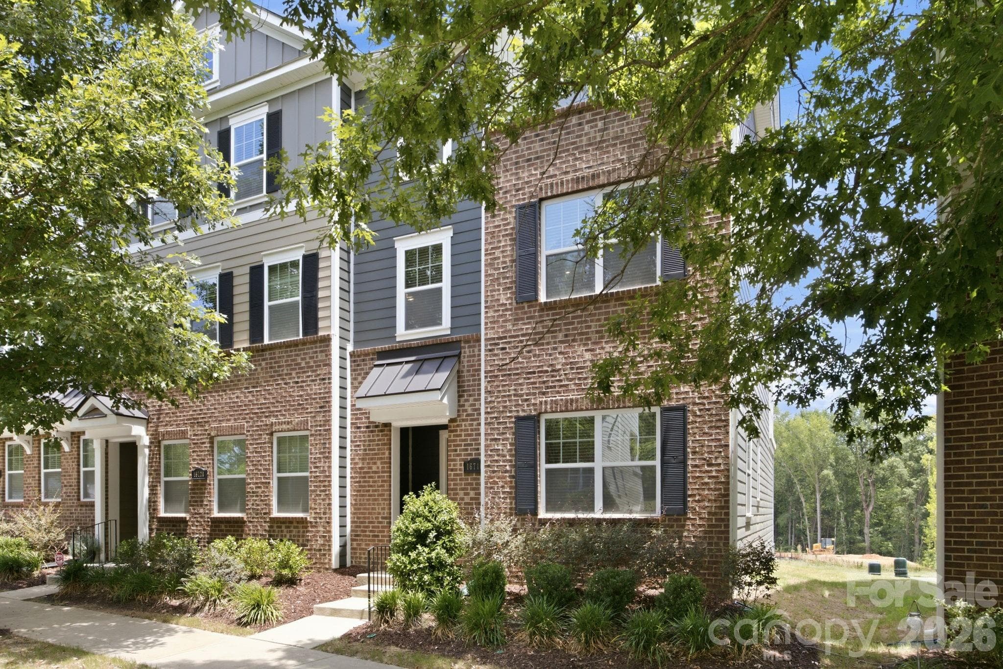 Townhouse at Davidson, photo 2 of 39