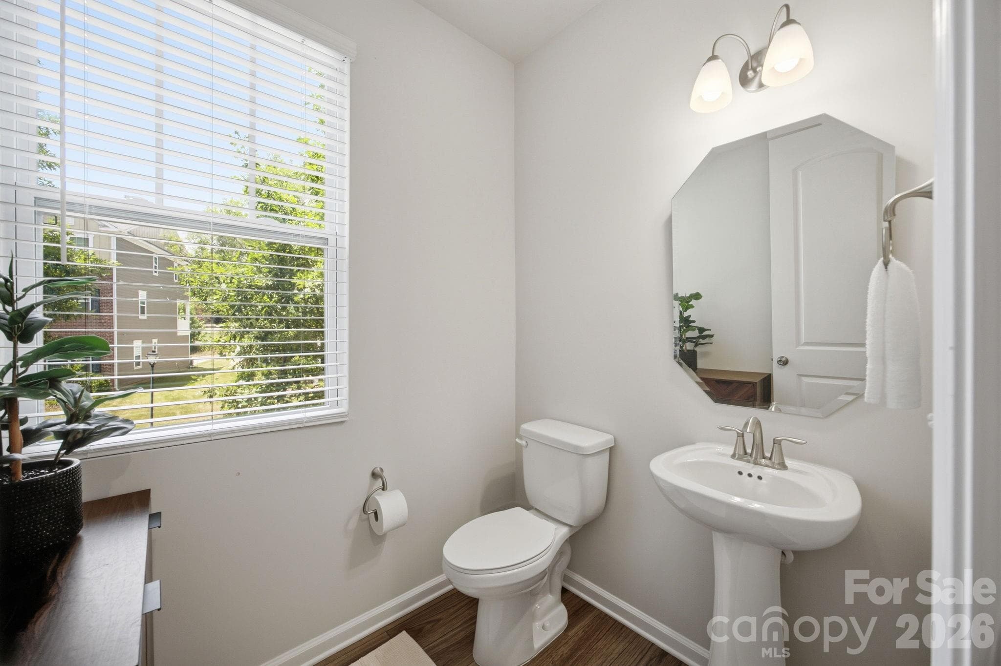 Townhouse at 16716 Summers Walk Boulevard, Davidson, photo 24 of 39