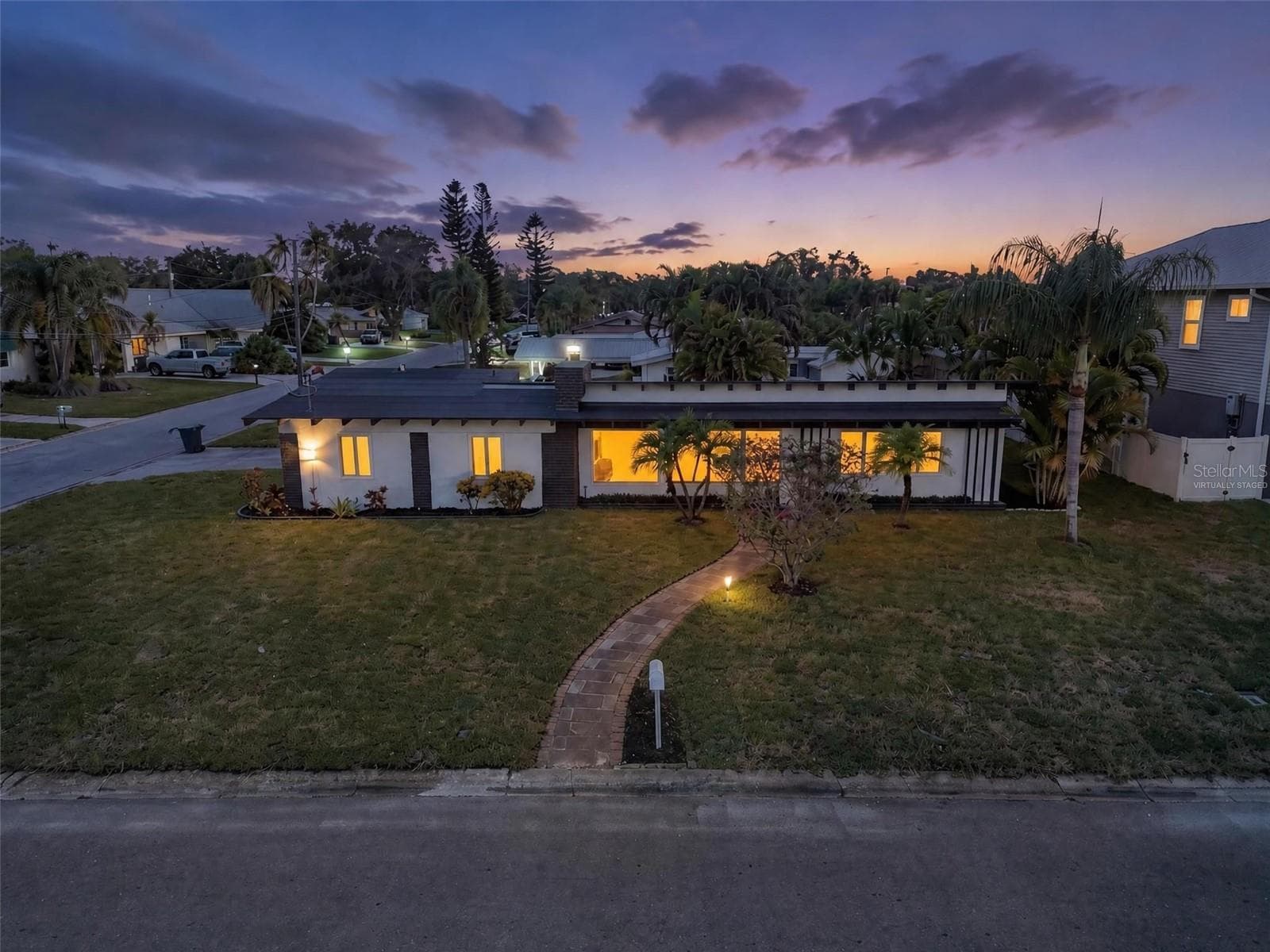 Virtually Staged - 63 PALM BLVD, DUNEDIN