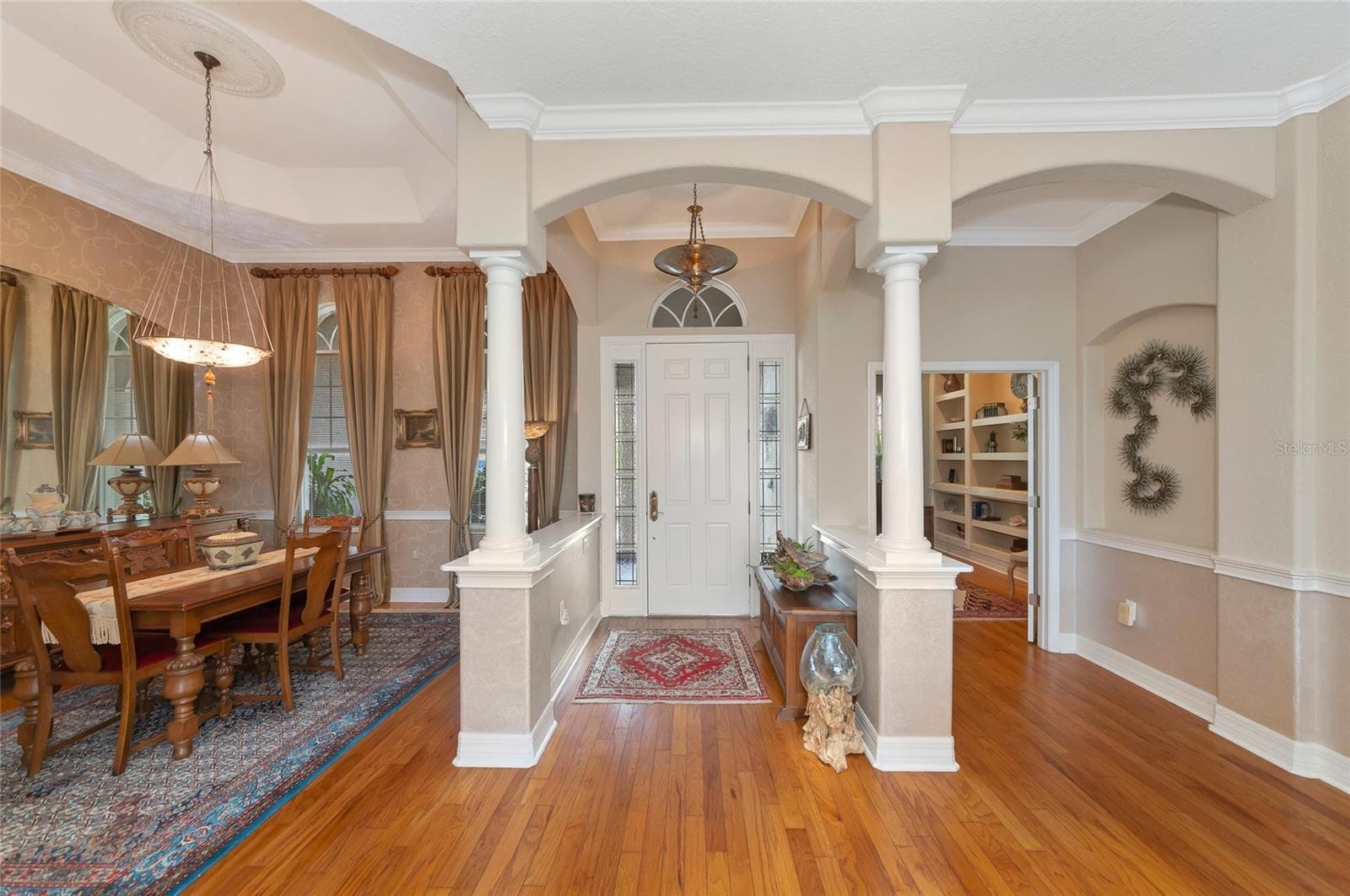 Single Family Residence at 10412 WINDING STREAM WAY, BRADENTON, photo 2 of 77