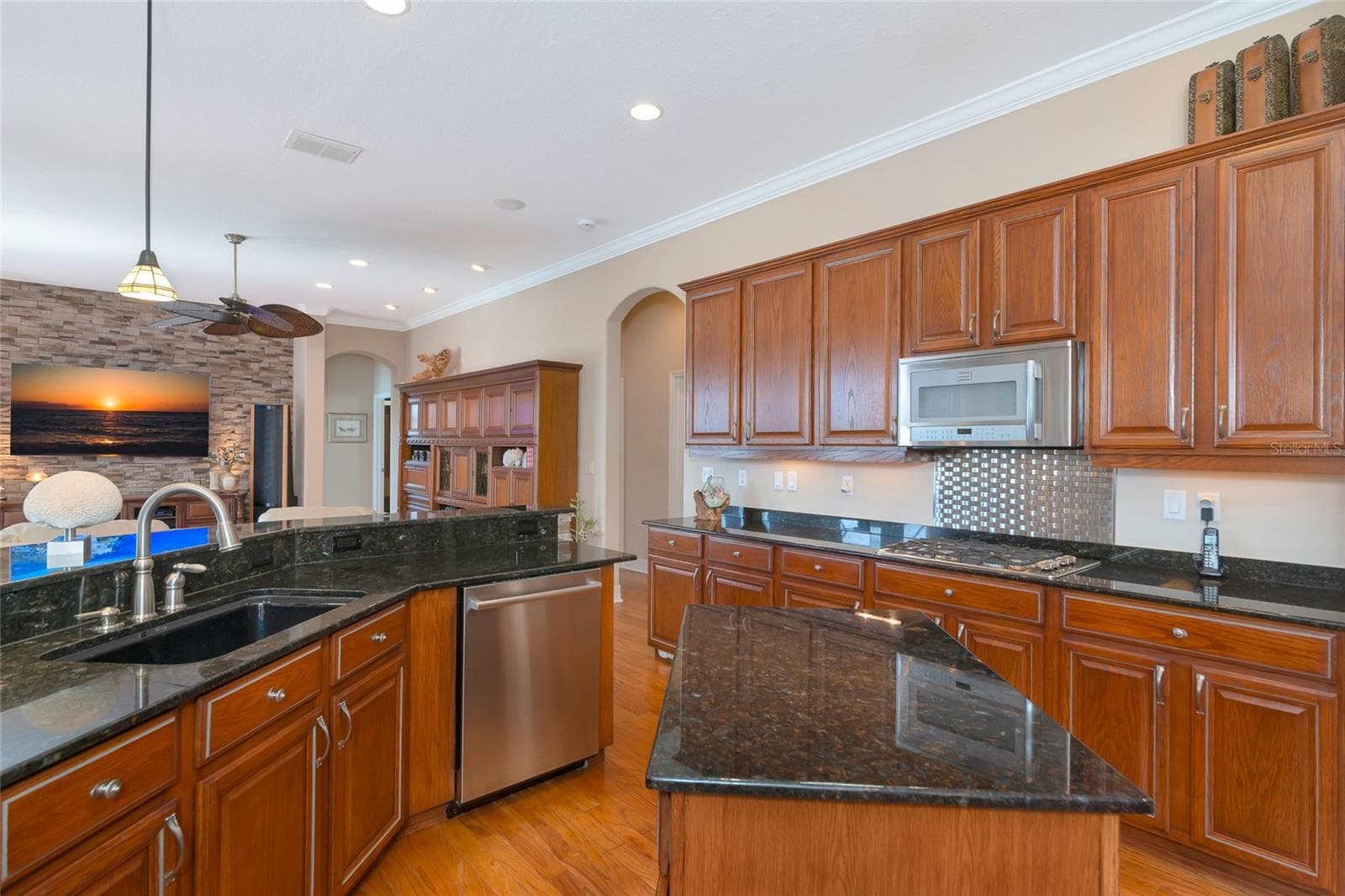 Single Family Residence at 10412 WINDING STREAM WAY, BRADENTON, photo 15 of 77