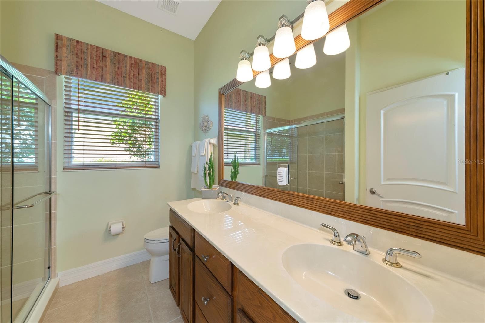 Single Family Residence at 10412 WINDING STREAM WAY, BRADENTON, photo 38 of 77