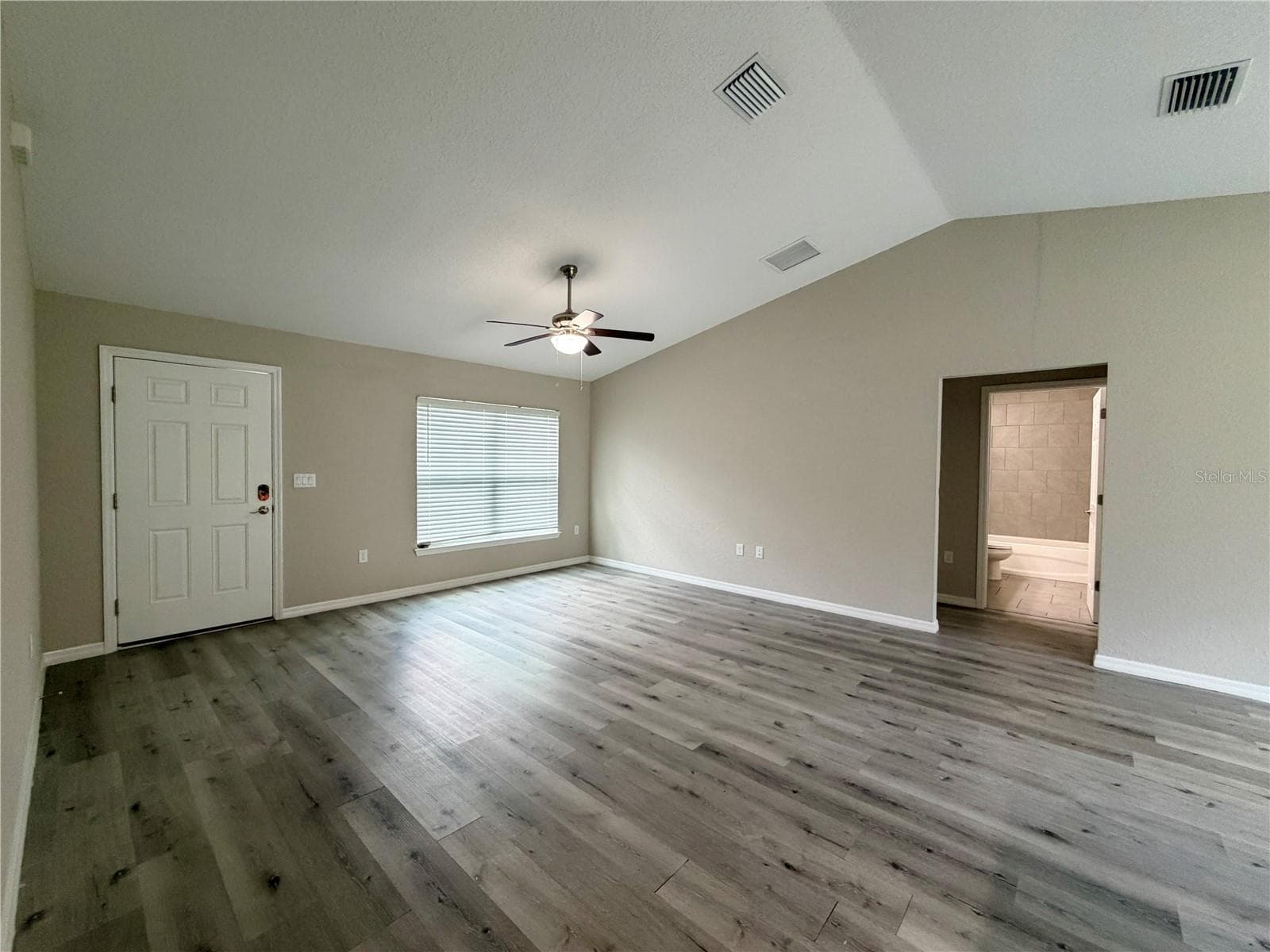 Single Family Residence at 1369 W DOLORES DR, CITRUS SPRINGS, photo 4 of 39