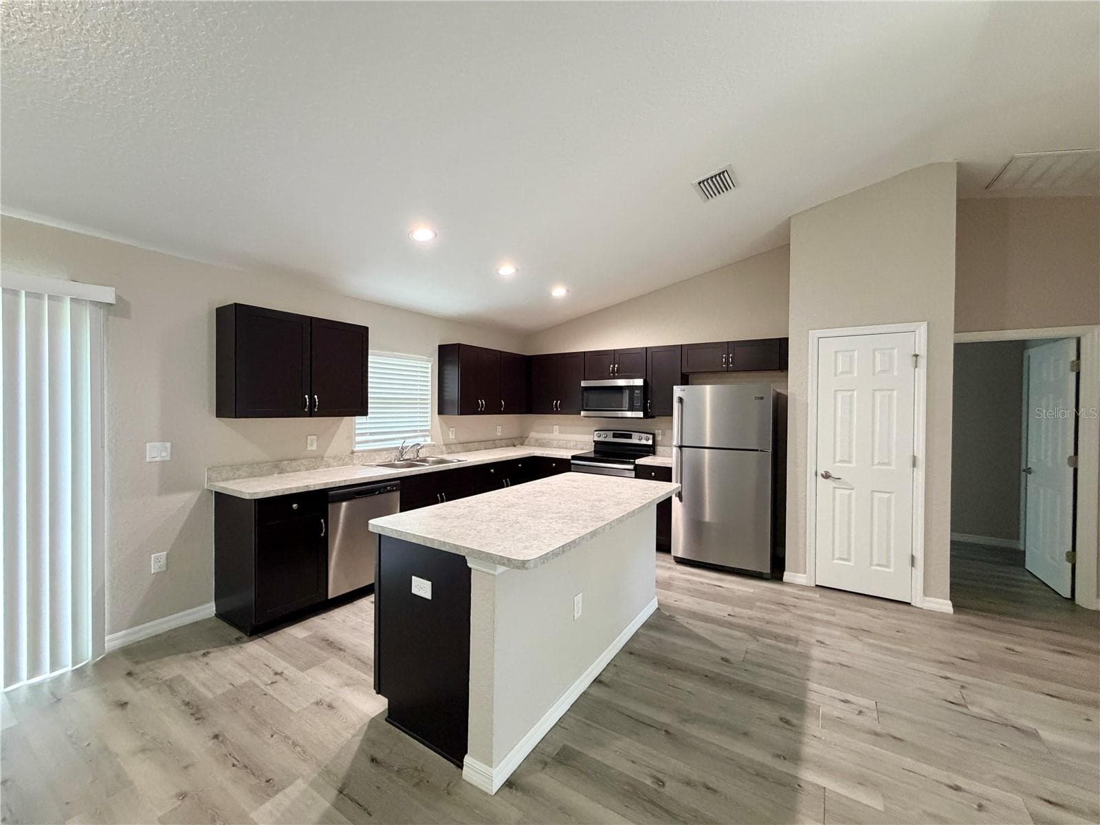 Single Family Residence at 1369 W DOLORES DR, CITRUS SPRINGS, photo 15 of 39