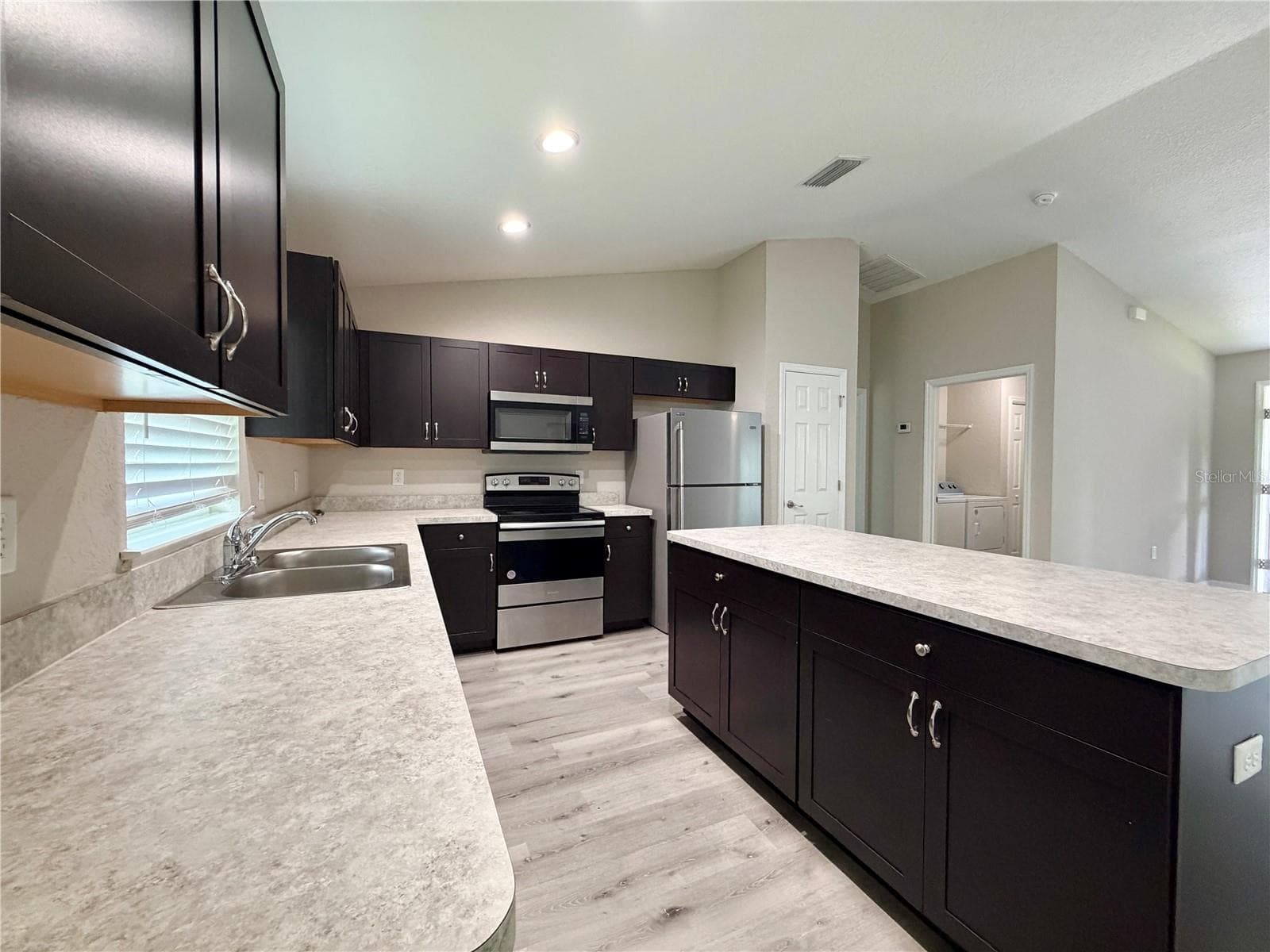 Single Family Residence at 1369 W DOLORES DR, CITRUS SPRINGS, photo 16 of 39