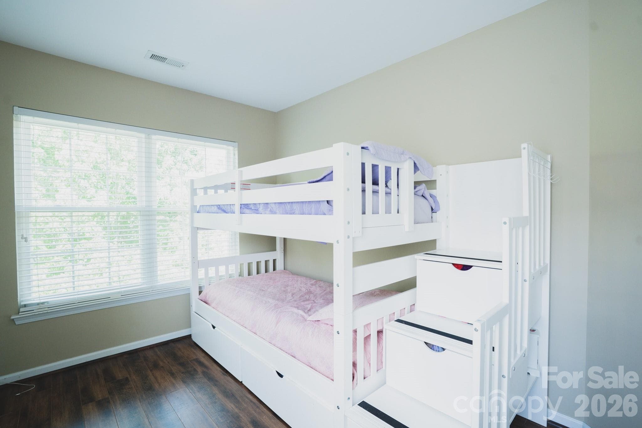 Bedroom # 2 Perfect for bunk beds or a single bed. - Charlotte