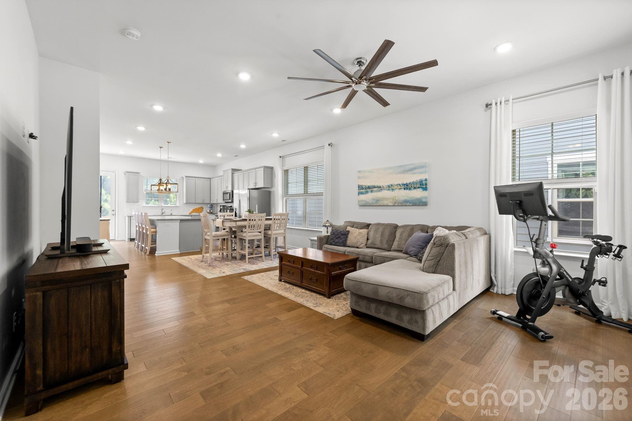 Townhouse at 9432 Ainslie Downs Street, Charlotte, photo 3 of 28