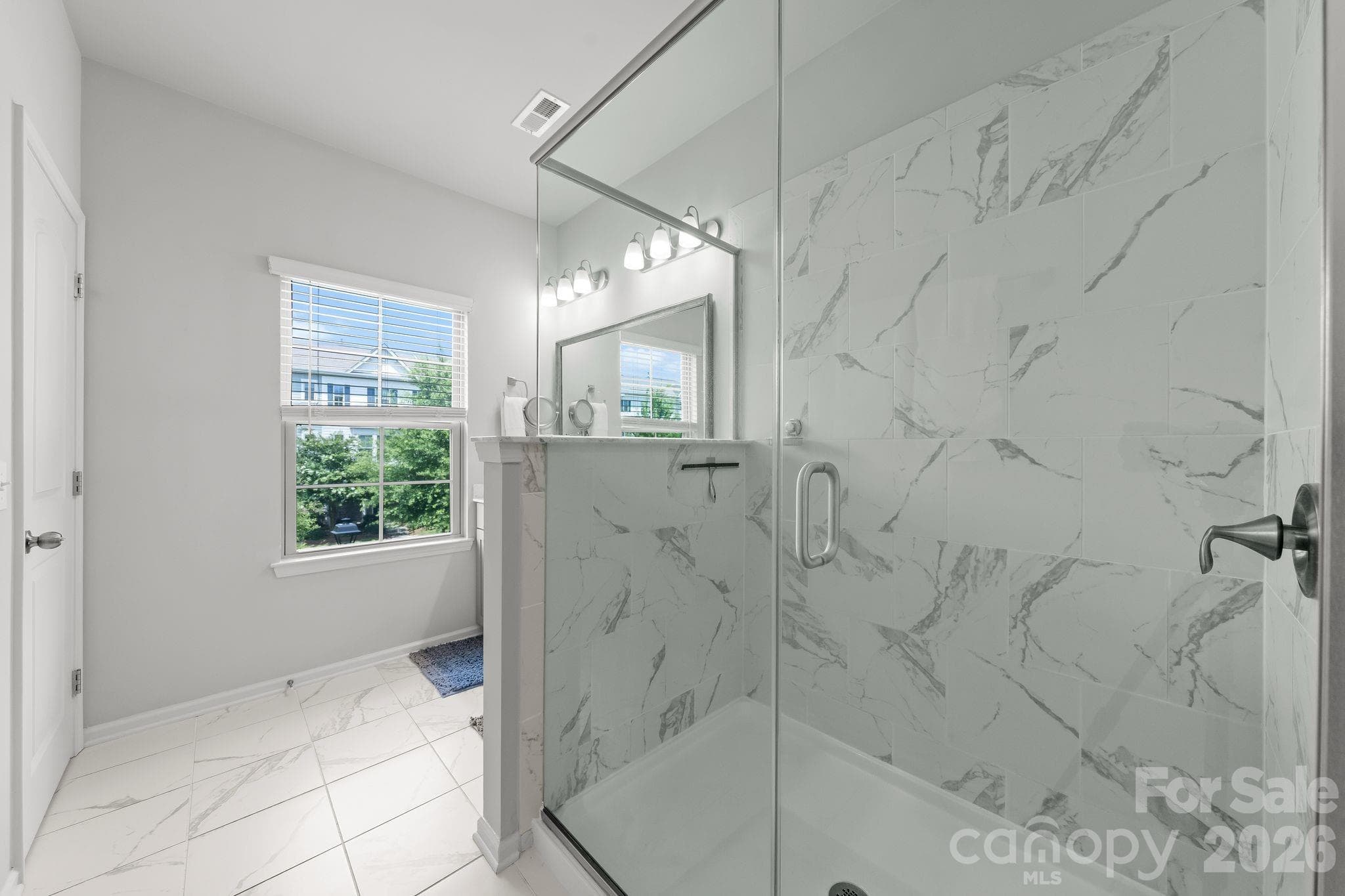 Townhouse at 9432 Ainslie Downs Street, Charlotte, photo 12 of 28