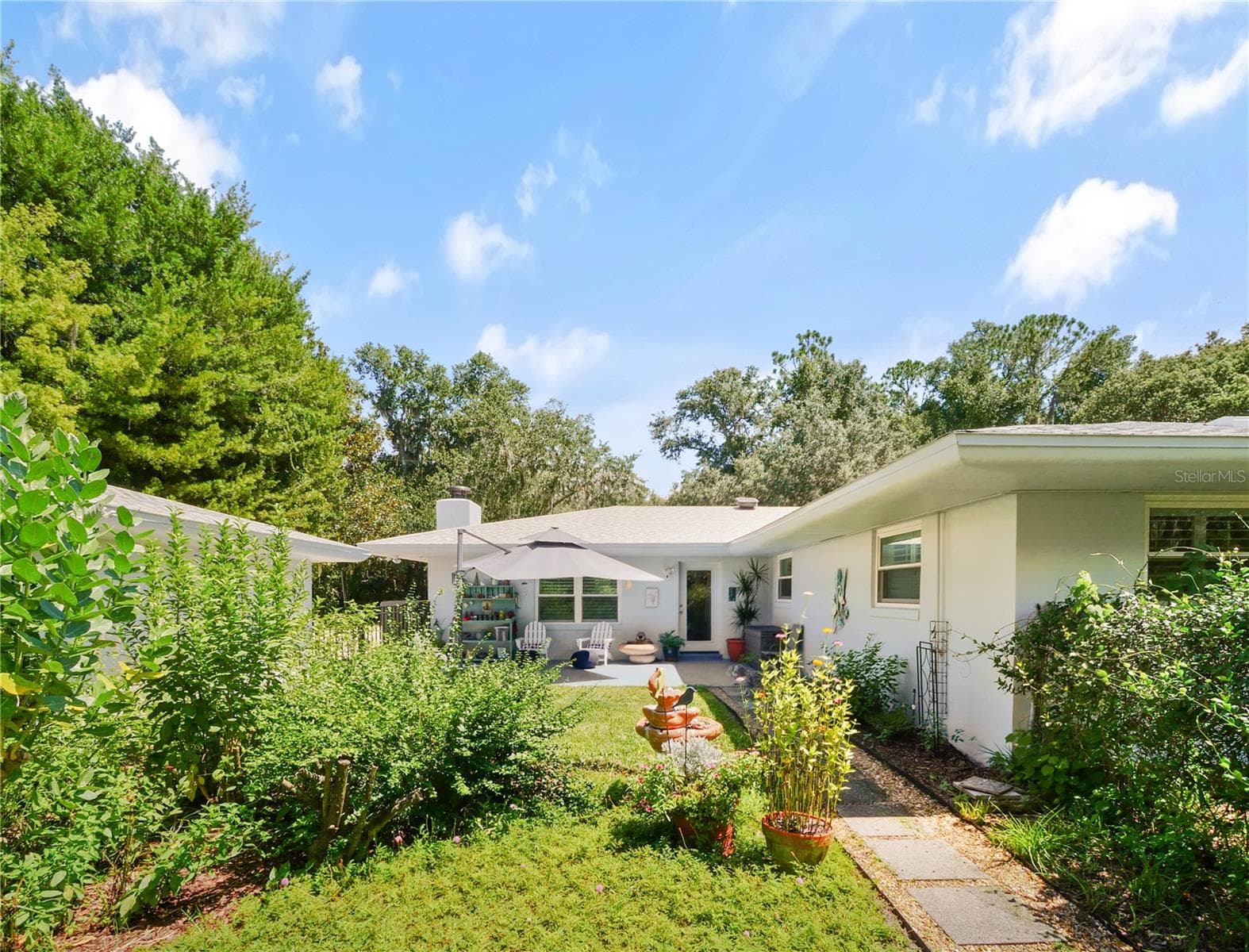 SECOND PATIO OFF BONUS ROOM - 5701 CROSS FOX LN, OVIEDO