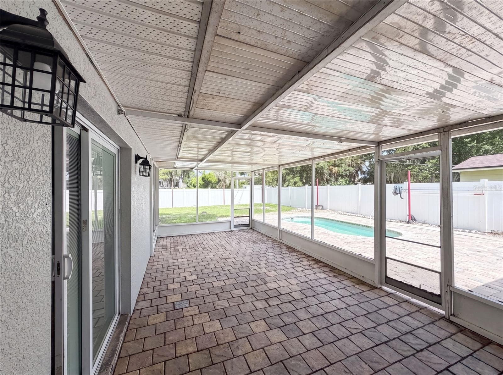 Single Family Residence at 1823 LORI LN W, LAKELAND, photo 2 of 17