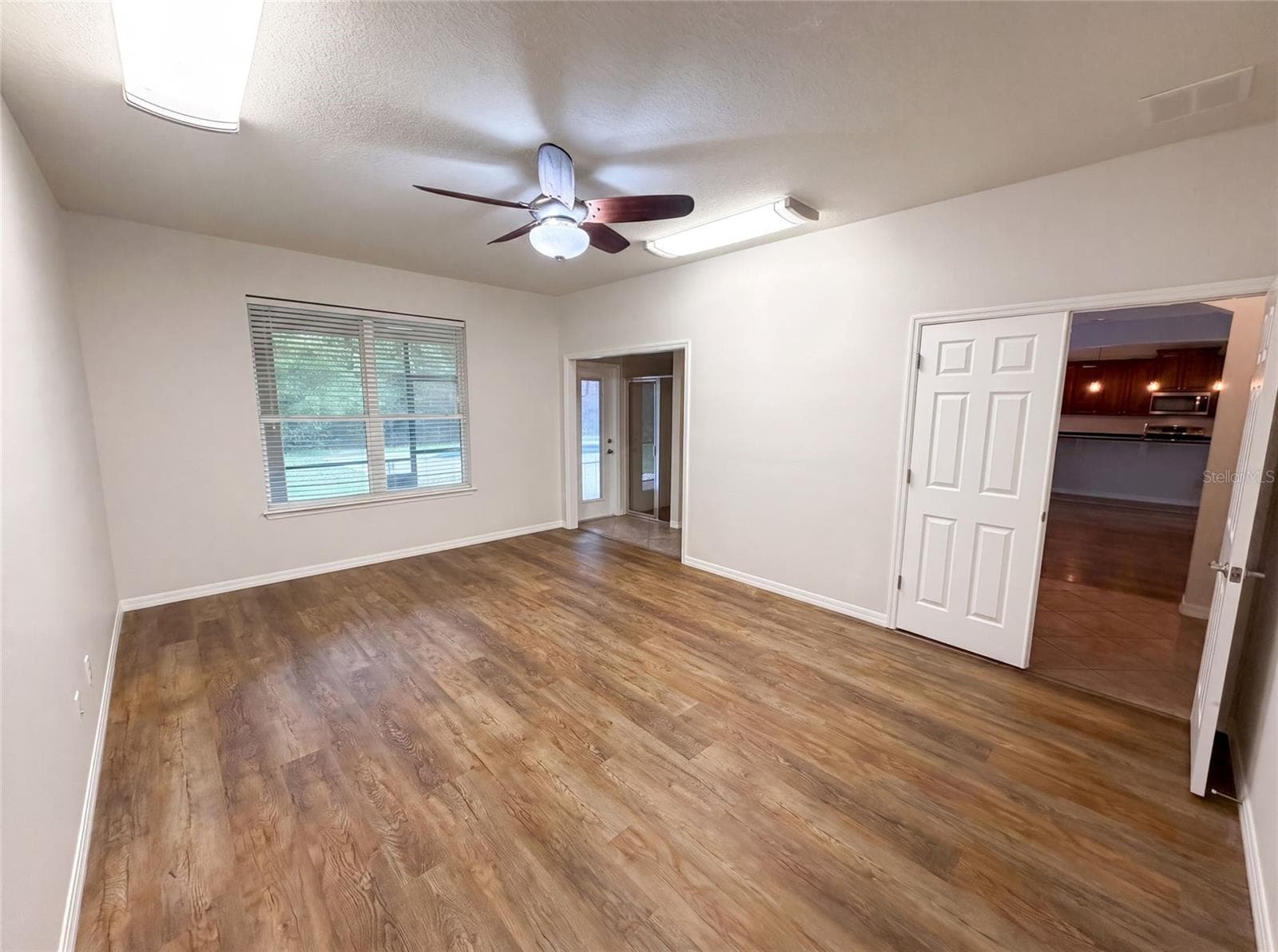 Single Family Residence at 280 CHANDLER CIR, OVIEDO, photo 9 of 44