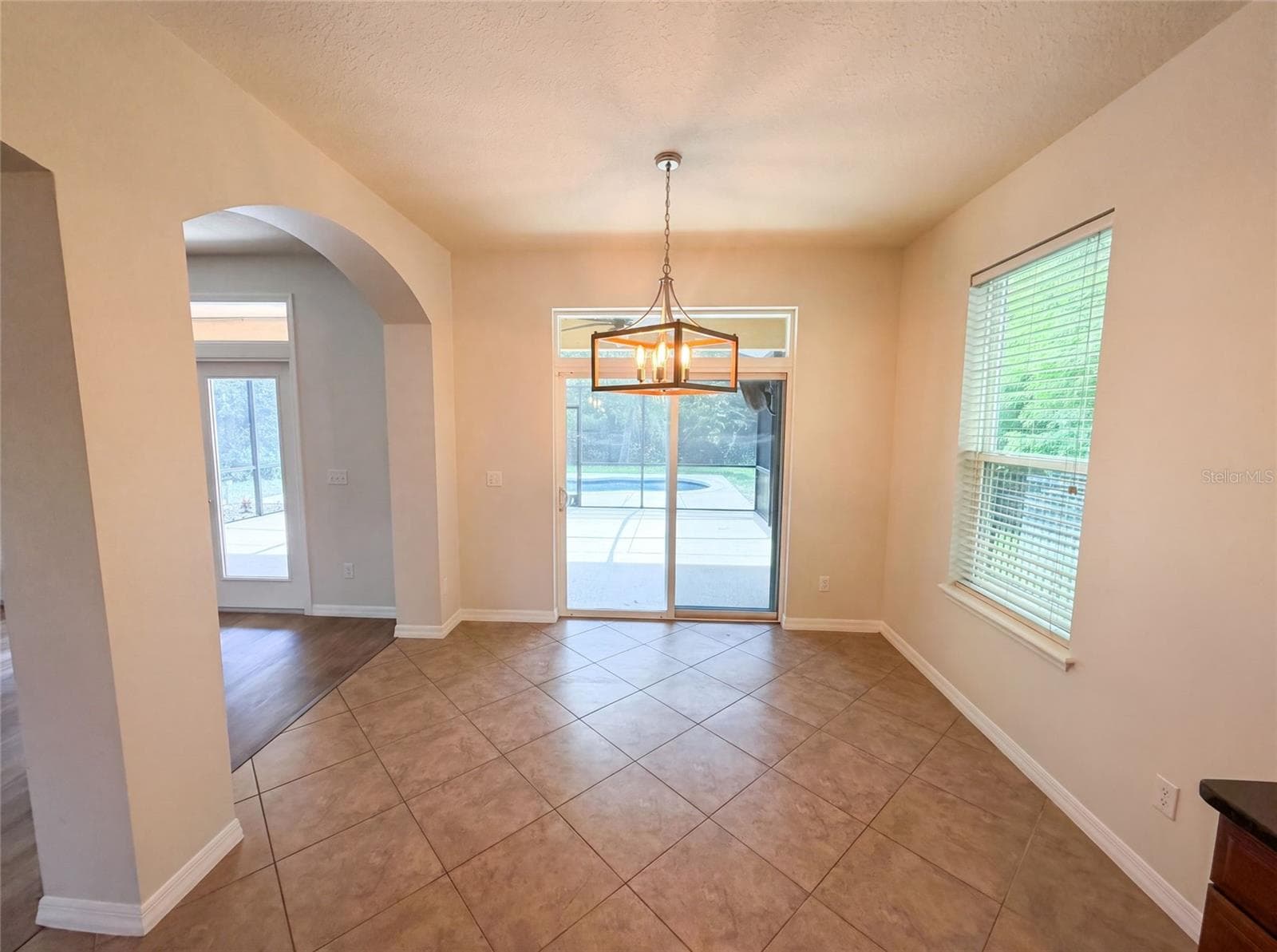Single Family Residence at 280 CHANDLER CIR, OVIEDO, photo 12 of 44