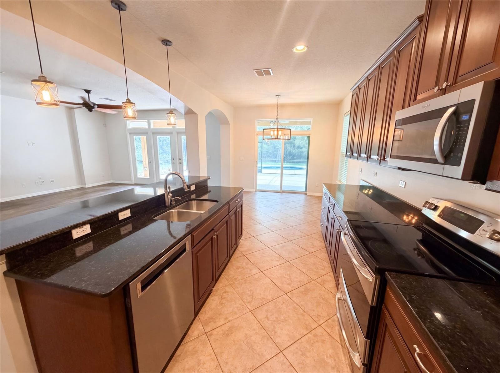 Single Family Residence at 280 CHANDLER CIR, OVIEDO, photo 15 of 44