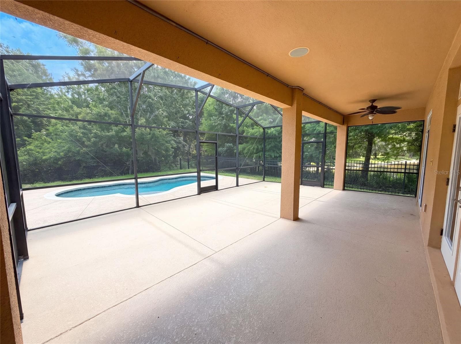 Single Family Residence at 280 CHANDLER CIR, OVIEDO, photo 40 of 44