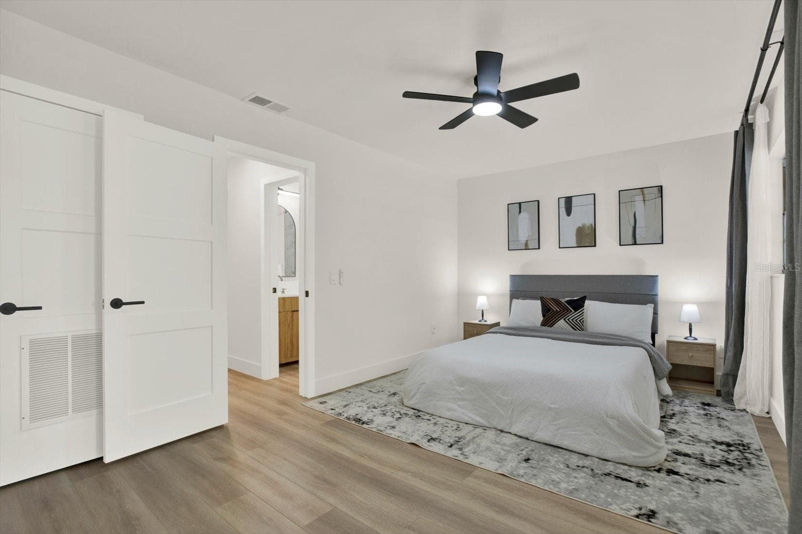 Condominium at 6015 19TH ST N #302, ST PETERSBURG, photo 15 of 35
