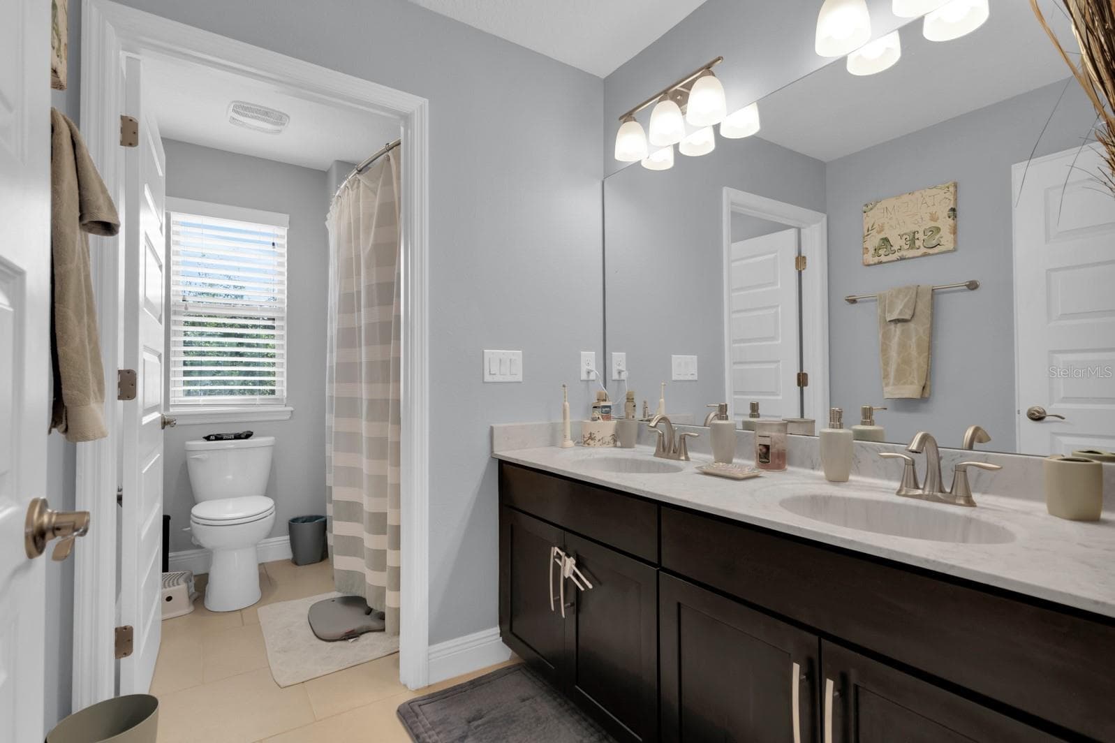 Single Family Residence at 16304 WIND VIEW LN, WINTER GARDEN, photo 27 of 46