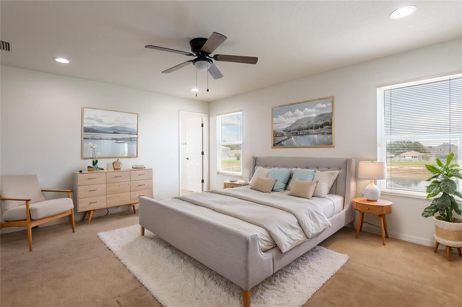 Virtually Staged - 10907 GOLDEN SILENCE DR, RIVERVIEW