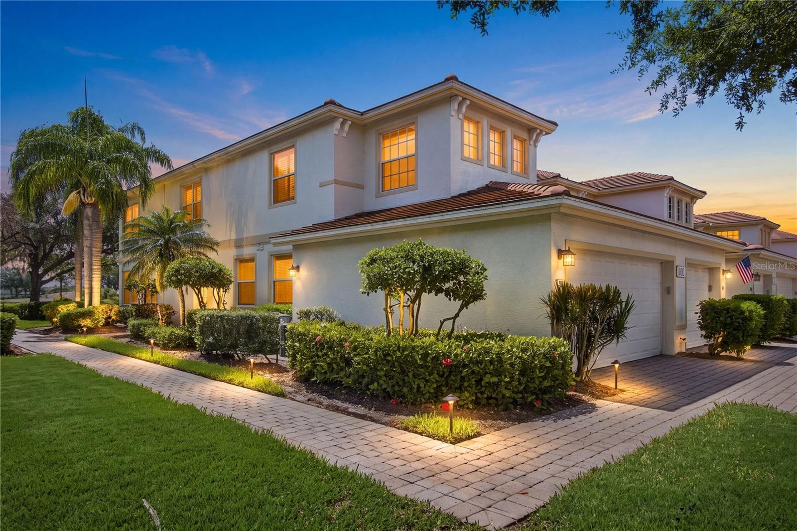 3010 MEANDERING WAY #101