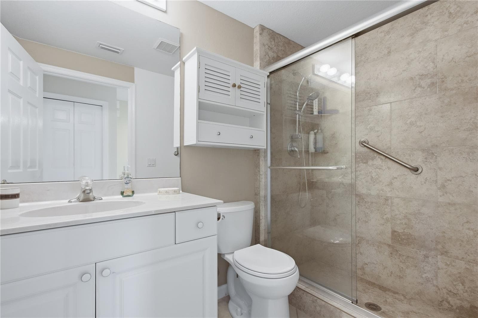 Condominium at 3010 MEANDERING WAY #101, FORT MYERS, photo 3 of 18