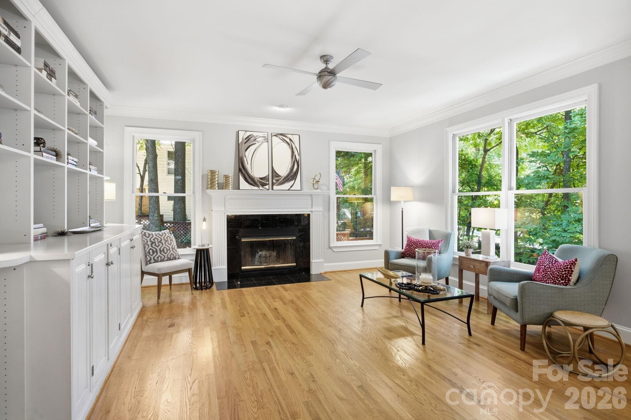 Single Family Residence at 20011 Chapel Point Lane, Cornelius, photo 11 of 39