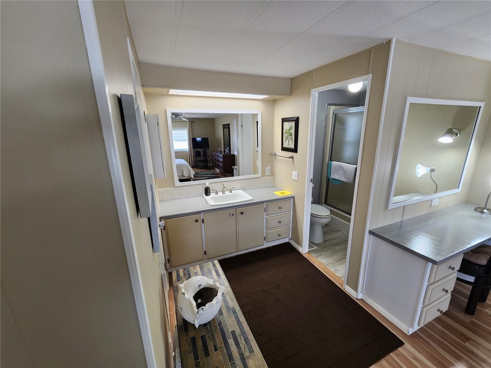 Primary Bathroom w/shower - 808 53RD AVE E #223, BRADENTON