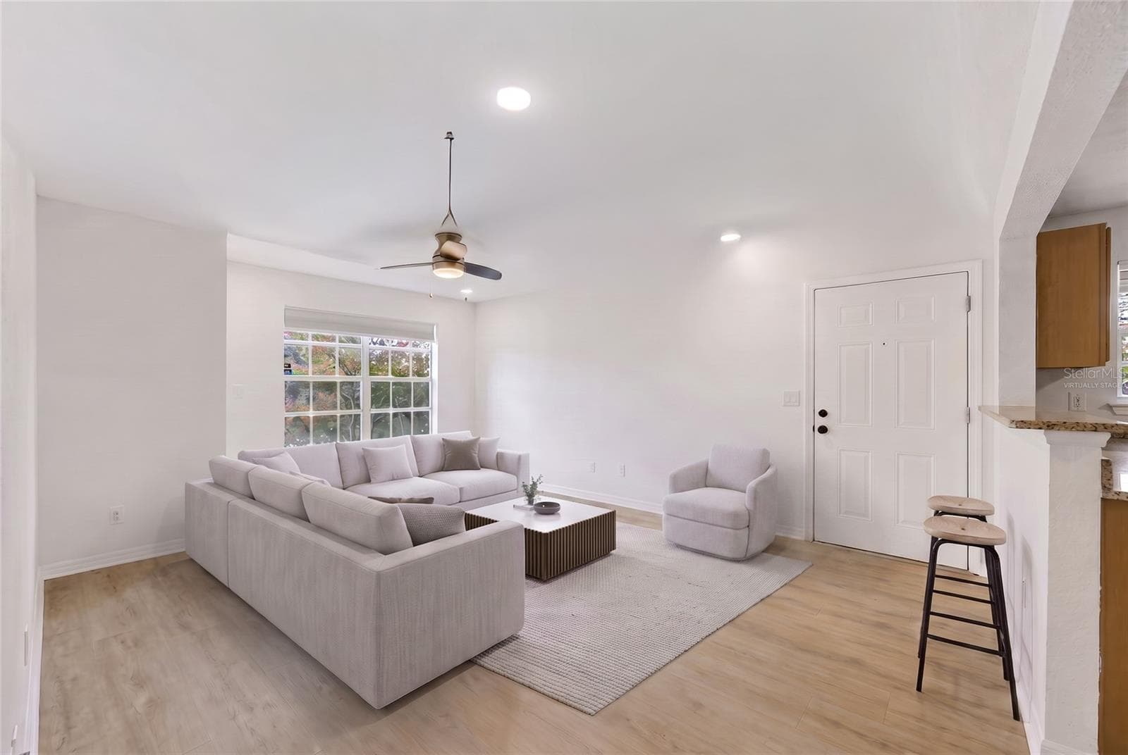Virtually Staged - 10200 GANDY BLVD N #1205, ST PETERSBURG