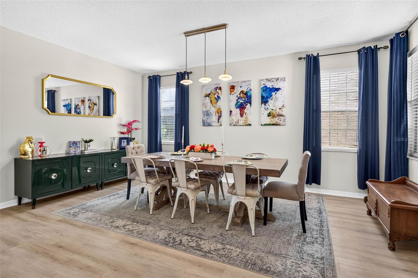 Enter into your new home with dedicated dining space - 7360 BRIDGEVIEW DR, WESLEY CHAPEL