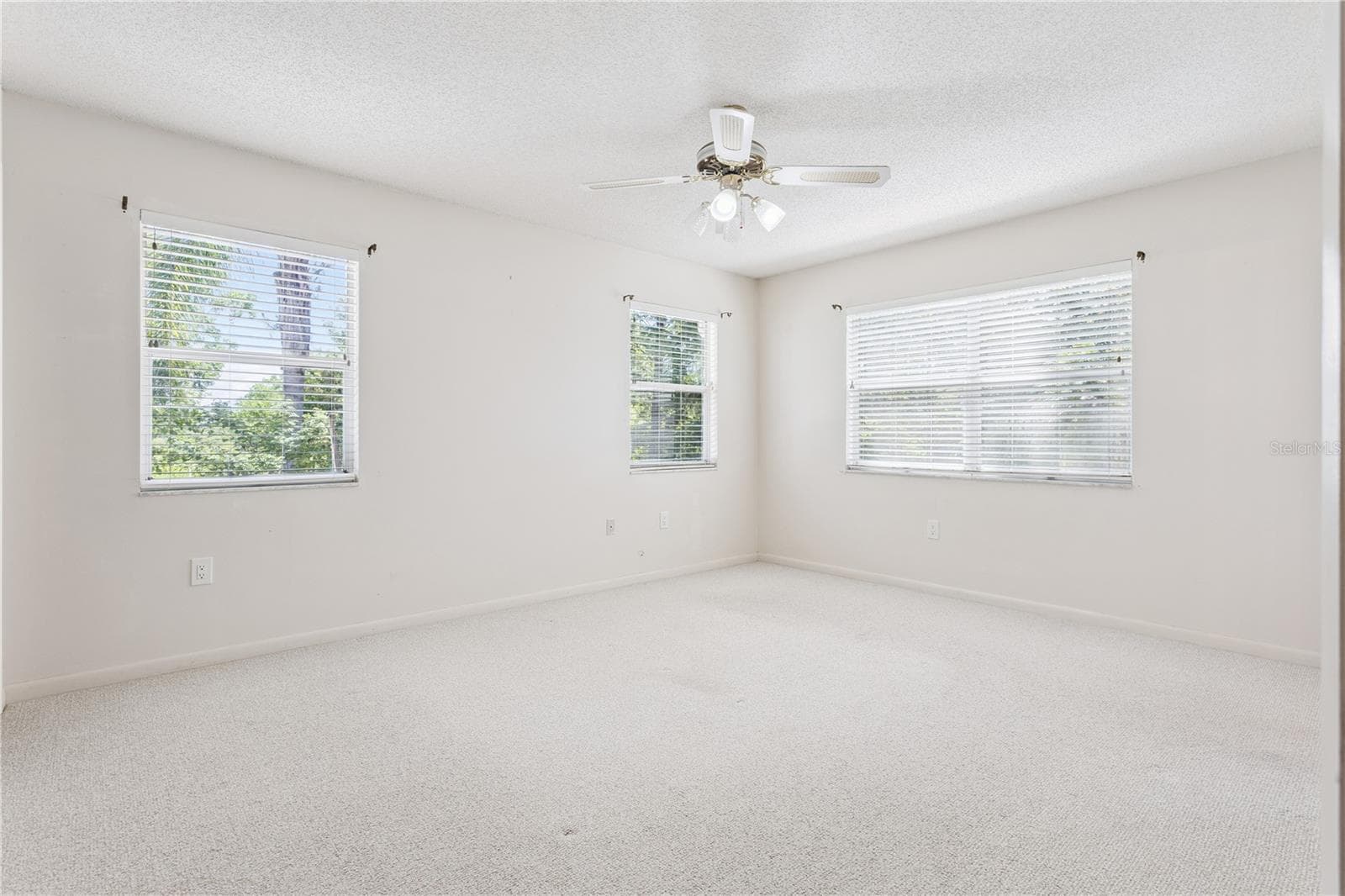 Single Family Residence at 32 GORDON CT, LEESBURG, photo 25 of 49