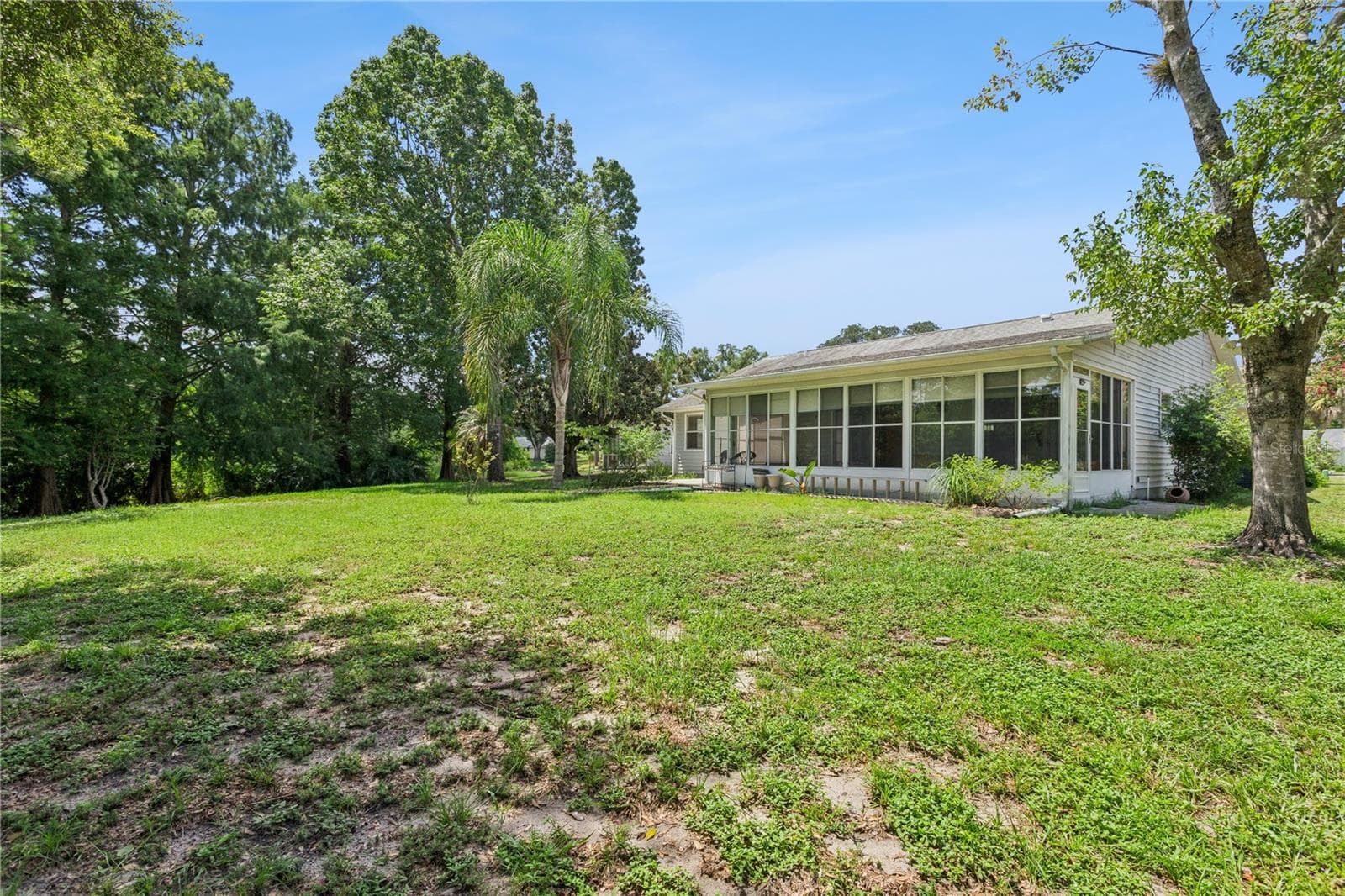 .37 an acre - 32 GORDON CT, LEESBURG