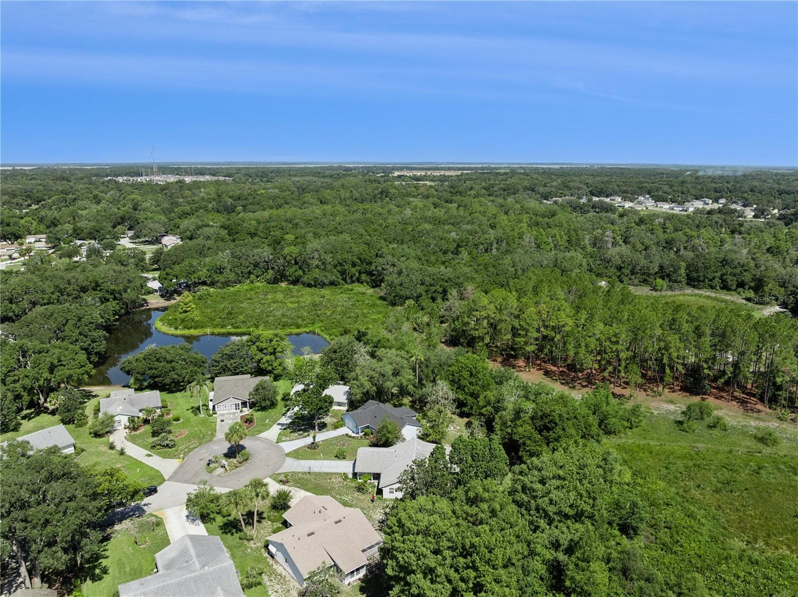 Single Family Residence at 32 GORDON CT, LEESBURG, photo 37 of 49