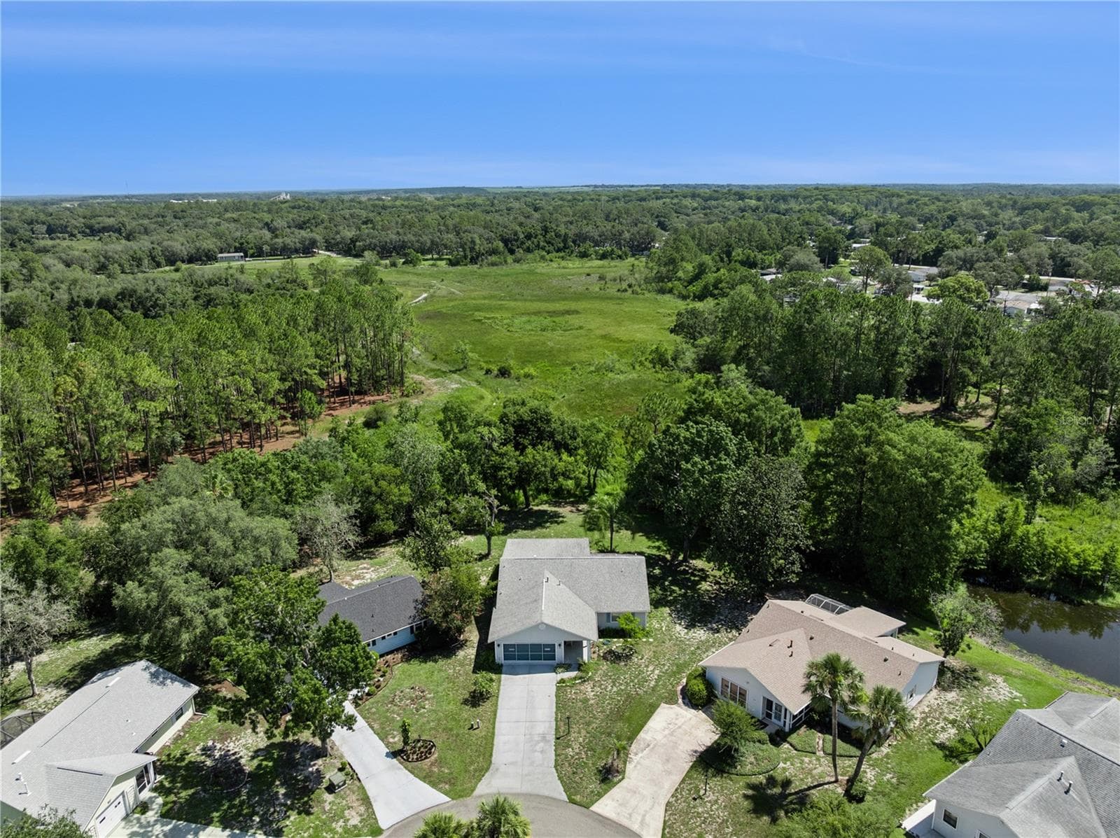 32 GORDON CT