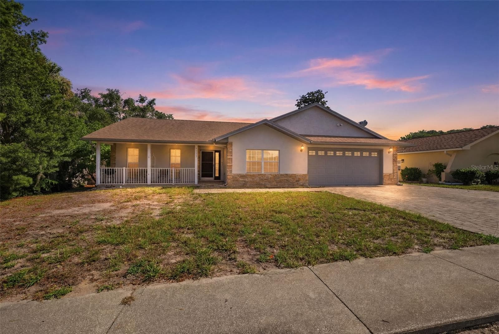 10110 BRIAR CIR